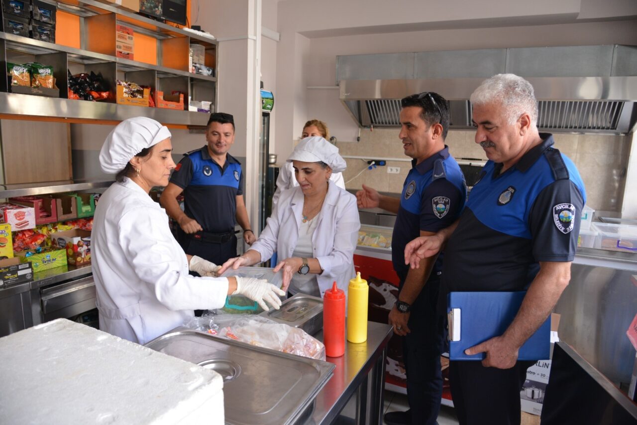 Avcılar’da okul kantinleri denetlendi