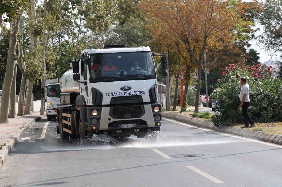 Bakırköy’de temizlik seferberliği başladı