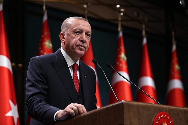 Cumhurbaşkanı Erdoğan: Türkiye, enflasyonu düşürerek büyüyecek