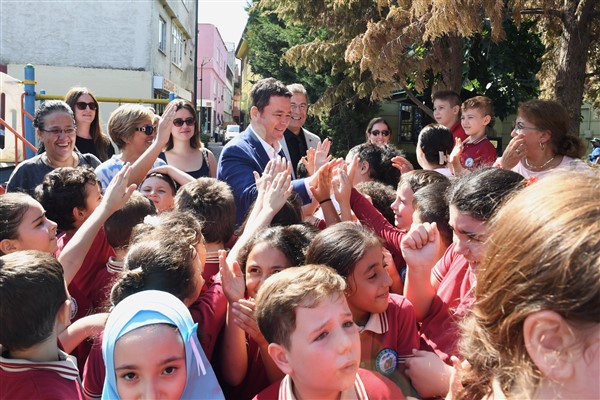 “Mahallemizi Birlikte Temizliyoruz” projesi tüm ilçeye yayıldı