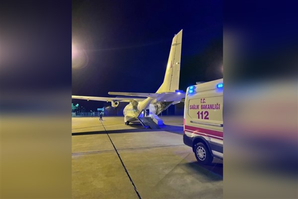 Uçak ambulans, Şanlıurfa’dan 4 çocuğu Ankara’ya nakletti