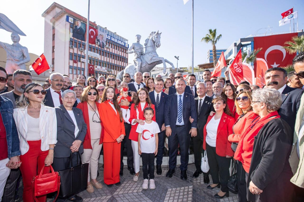 Başkan Tugay:  Cumhuriyet terörle bir arada olamaz