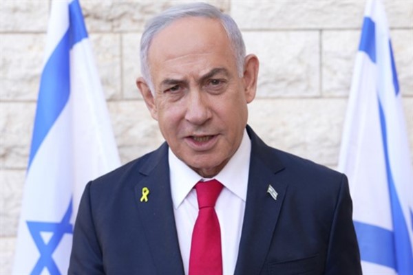 Netanyahu, Macron ile bir araya geldi