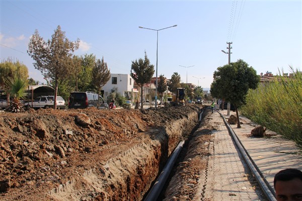 Antalya Büyükşehir, Kınık ve Ova’da içme suyu hatlarını yenileniyor