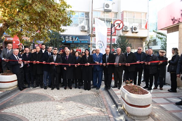 Keşan’da yeni düzenlenen cadde ve sokakların açılışları yapıldı