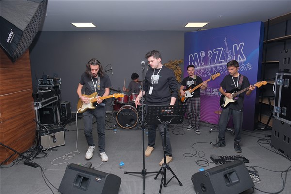 Konya 3. Müzik Hackathonu’nda gençler yarıştı